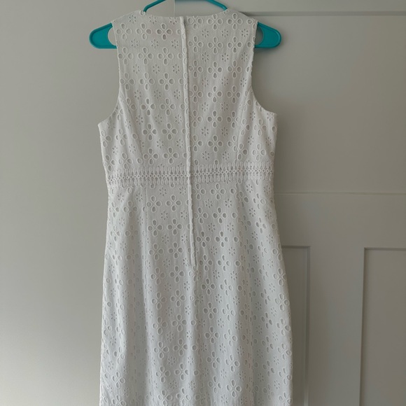 Lilly Pulitzer Railee Shift Dress Resort White Floral Cross Eyelet - Picture 6 of 7